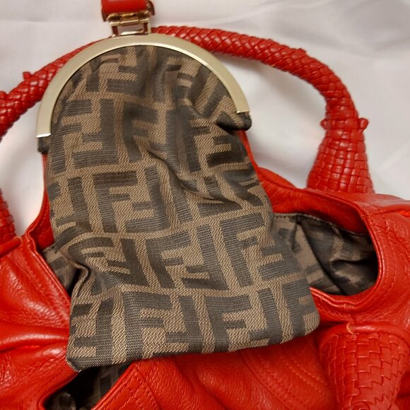 Fendi Spy Bag in Red Leather - Picture 4 of 10